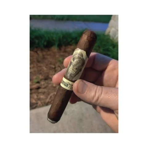 Buffalo Trace Robusto-01